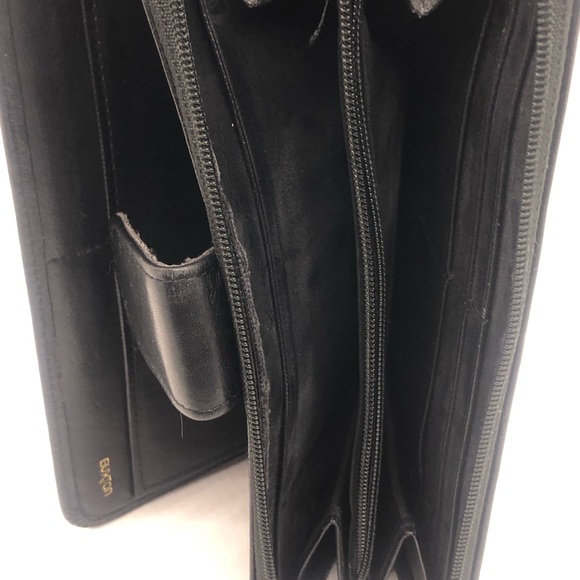 Buxton leather wallet with snap and zip closures - Picture 9 of 9